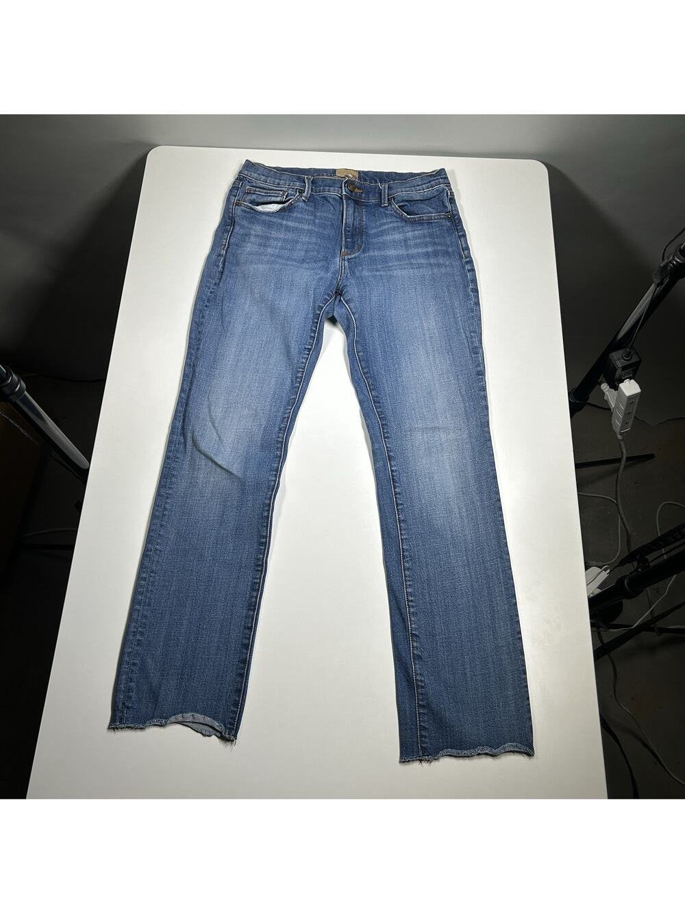 Driftwood Audrey Jeans Women’s 29x30 Raw Hem Straight Leg Stretch Denim